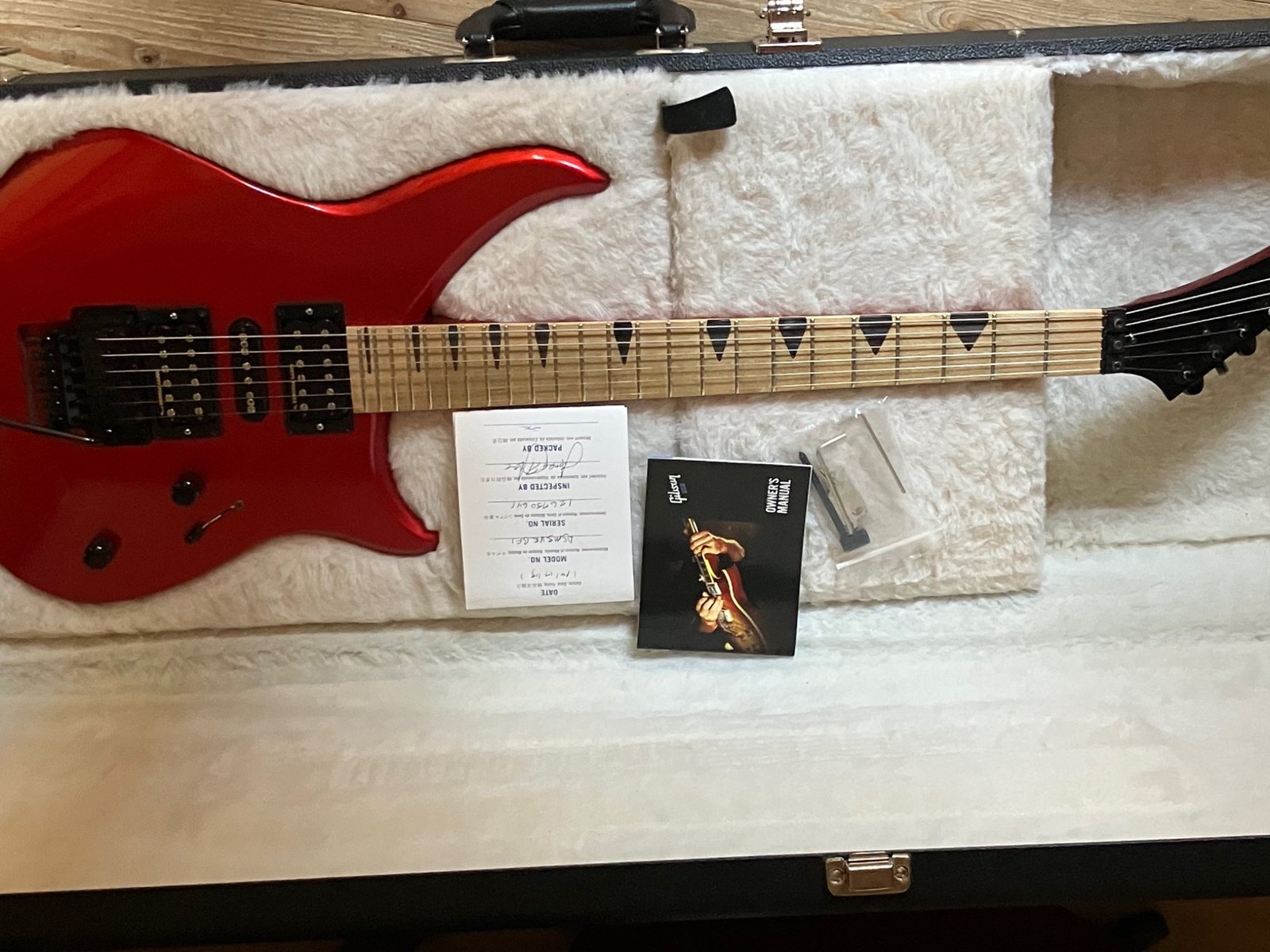 Gibson M-III Reissue 2013 in originele hardshell case met case candy